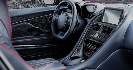 Aston Martin DBS Superleggera