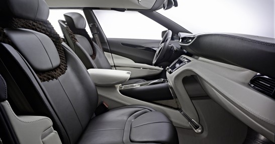 Aston Martin Lagonda SUV