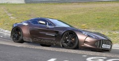 Aston Martin One-77 - zdjcie szpiegowskie