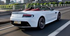 Aston Martin V12 Roadster