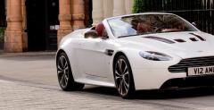 Aston Martin V12 Roadster