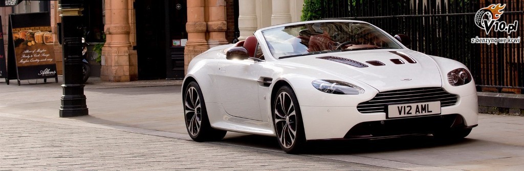 Aston Martin V12 Roadster