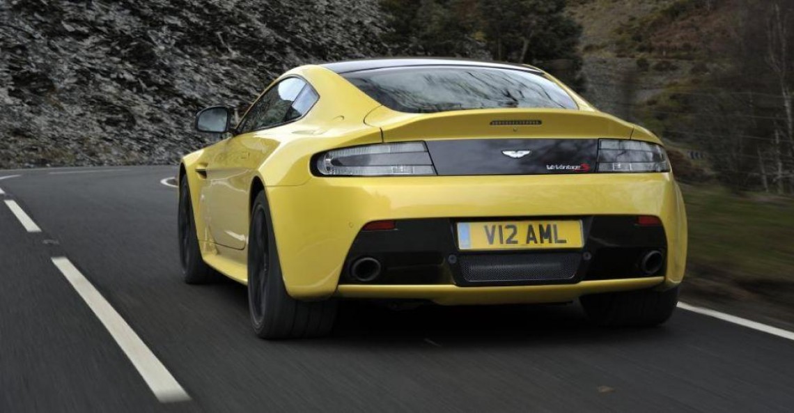 Aston Martin V12 Vantage S