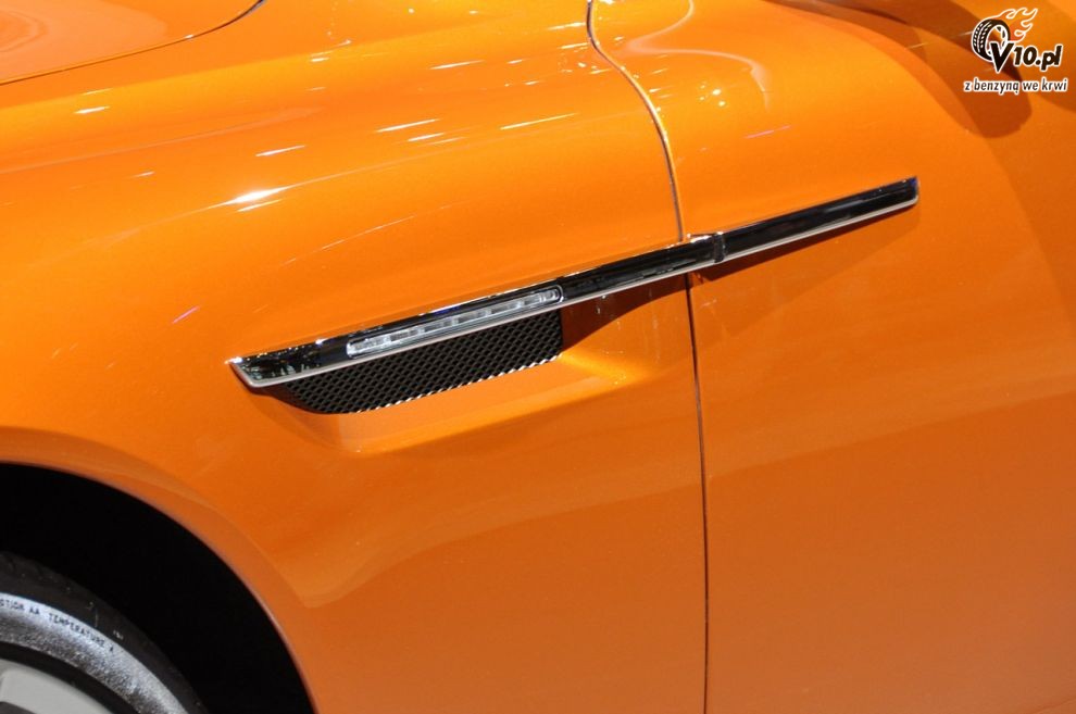 Aston Martin Virage na targach w Genewie