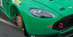 Aston Martin V12 Zagato na torze Nurburgring