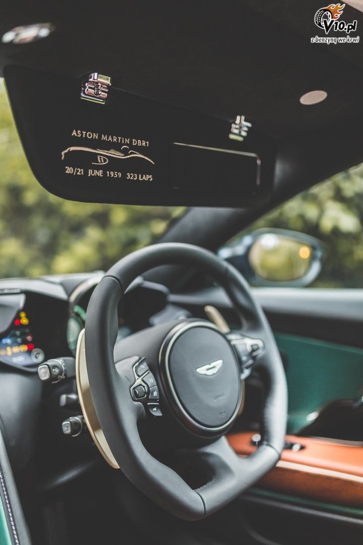 Aston Martin DBS 59