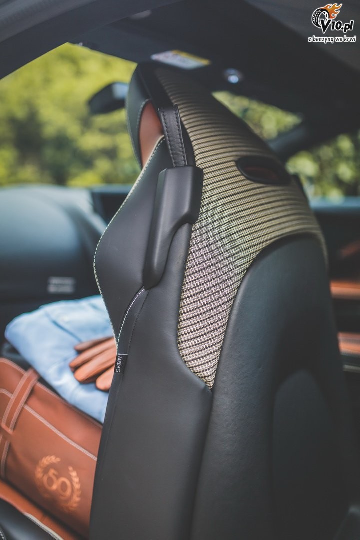 Aston Martin DBS 59