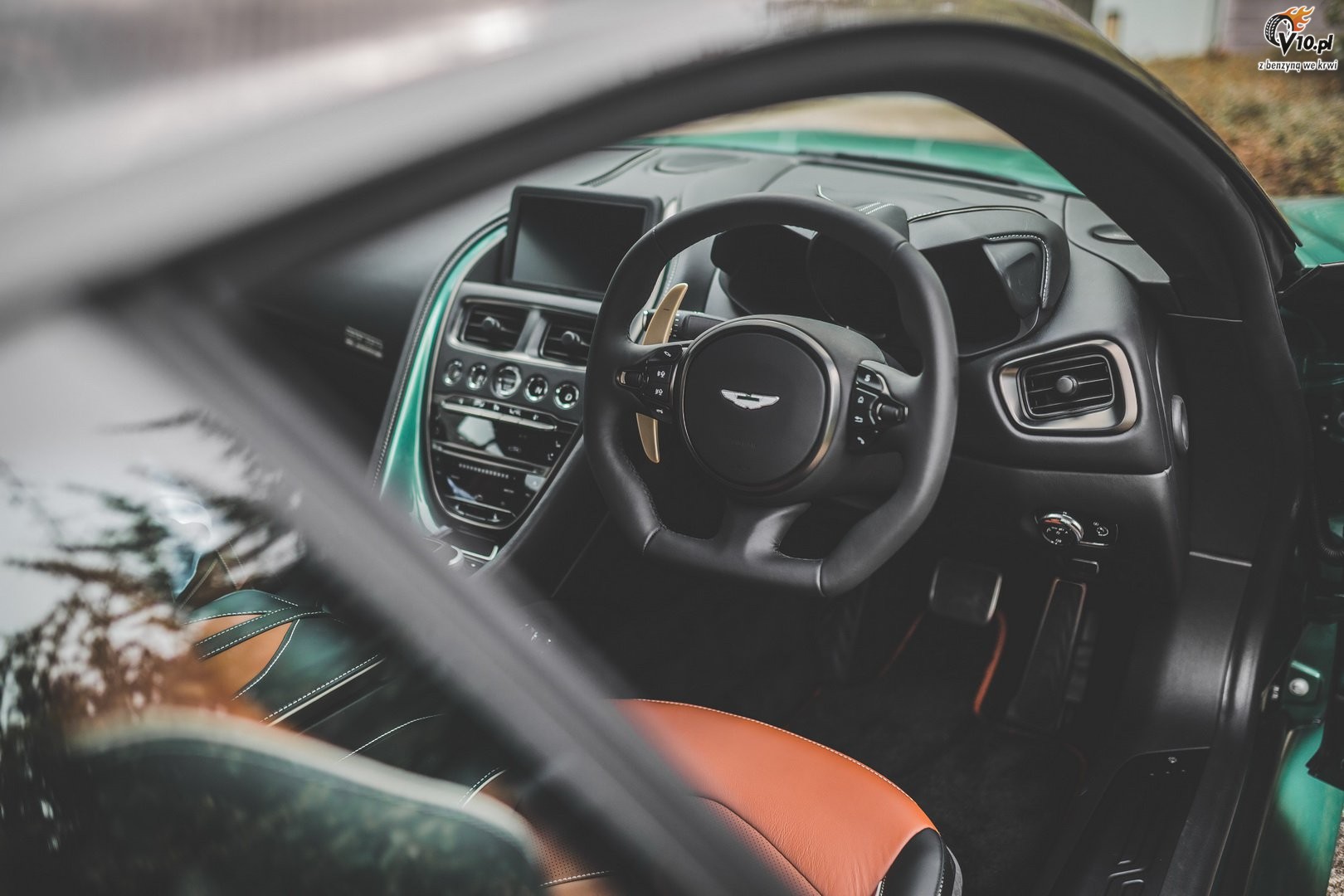 Aston Martin DBS 59