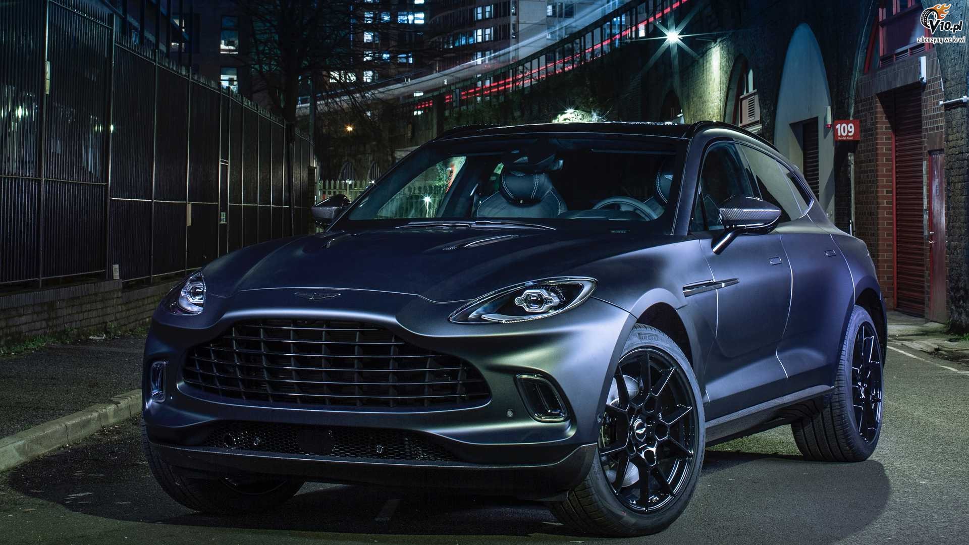 Aston Martin DBX By Q