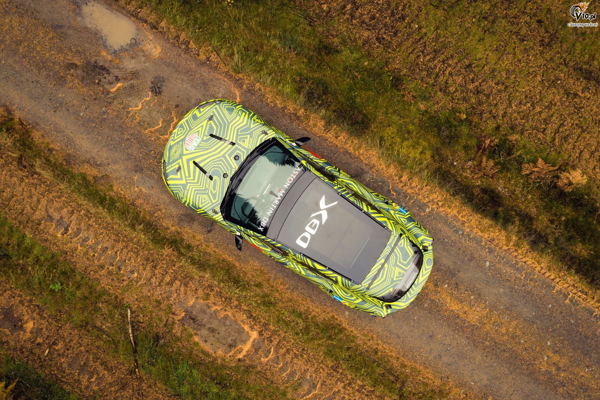 Aston Martin DBX