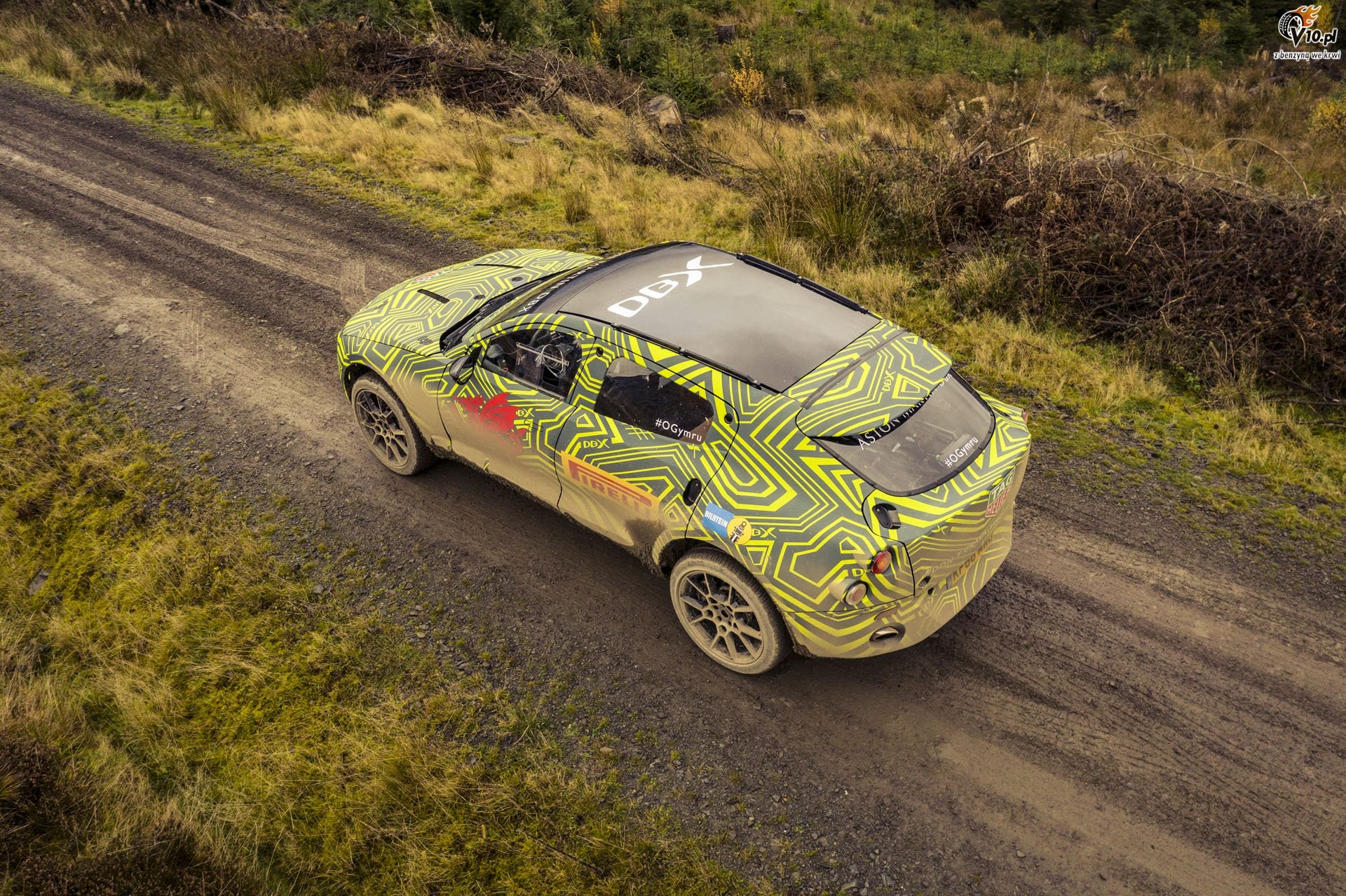 Aston Martin DBX