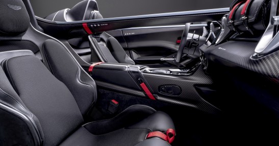 Aston Martin V12 Speedster
