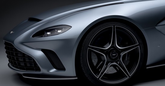 Aston Martin V12 Speedster