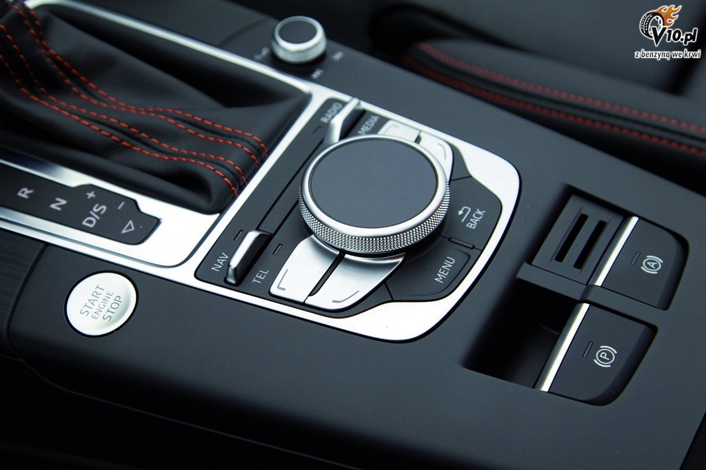 Audi A3 2012 - kokpit