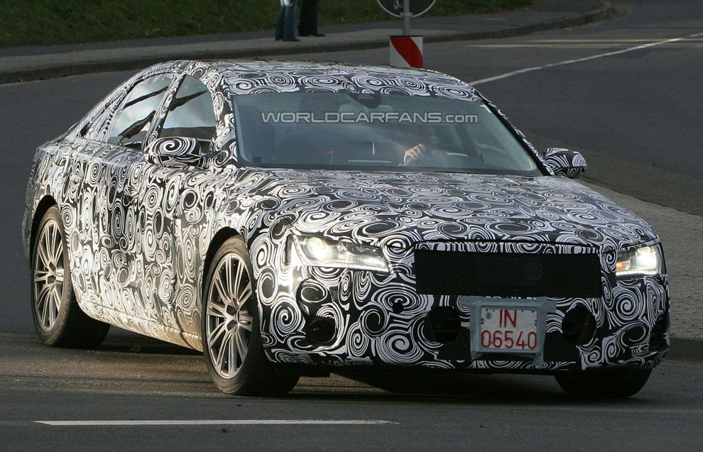 Nowe Audi A8 2011 - zdjcie szpiegowskie