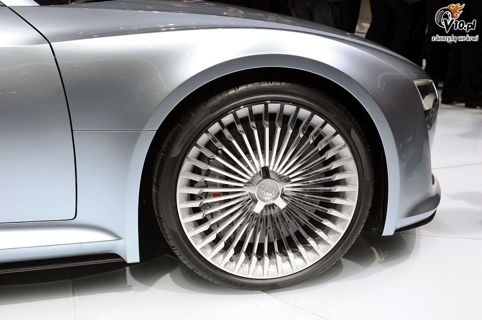 Nowe Audi e-Tron Concept - Detroit Motor Show 2010