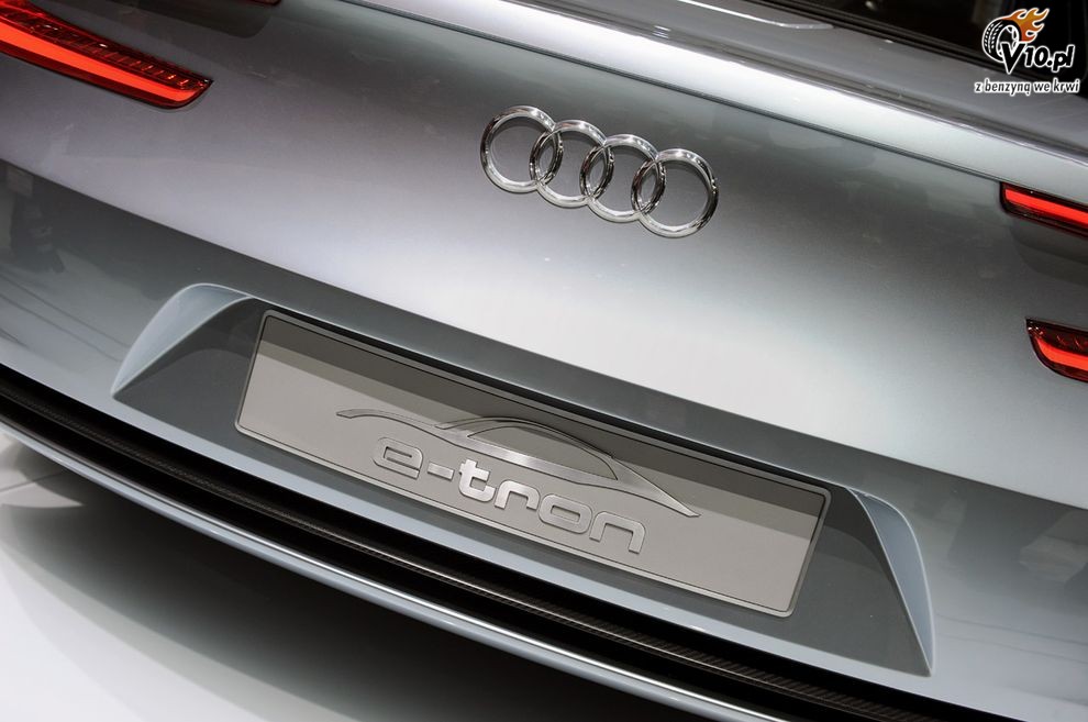 Nowe Audi e-Tron Concept - Detroit Motor Show 2010