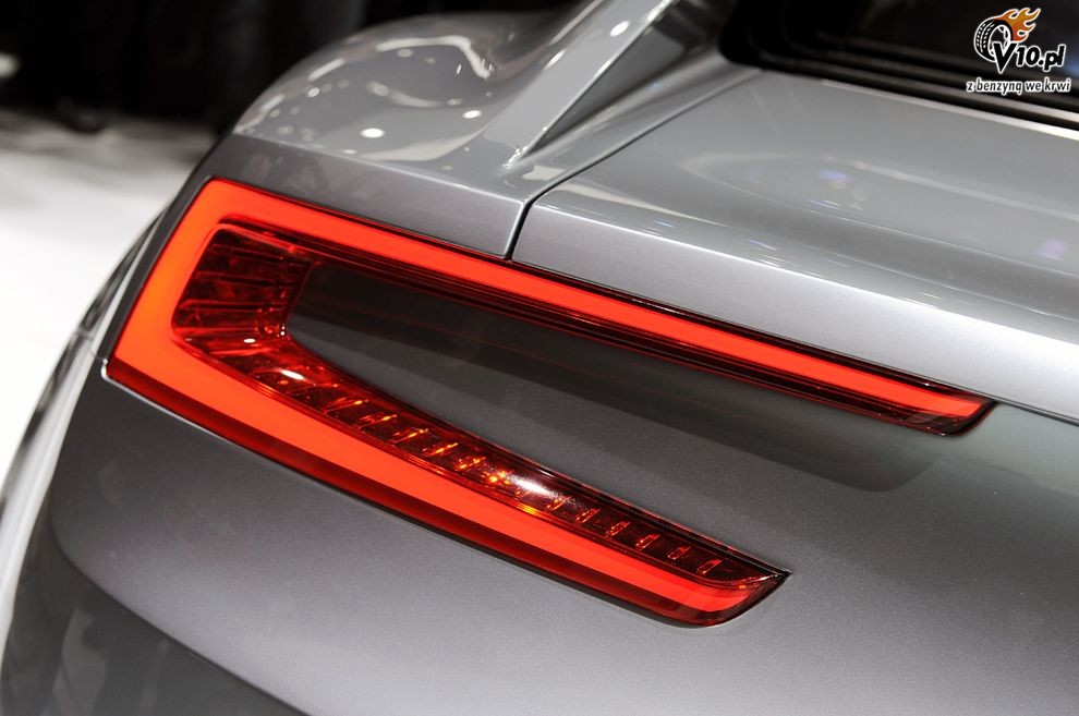 Audi e-Tron Concept - Detroit Motor Show 2010
