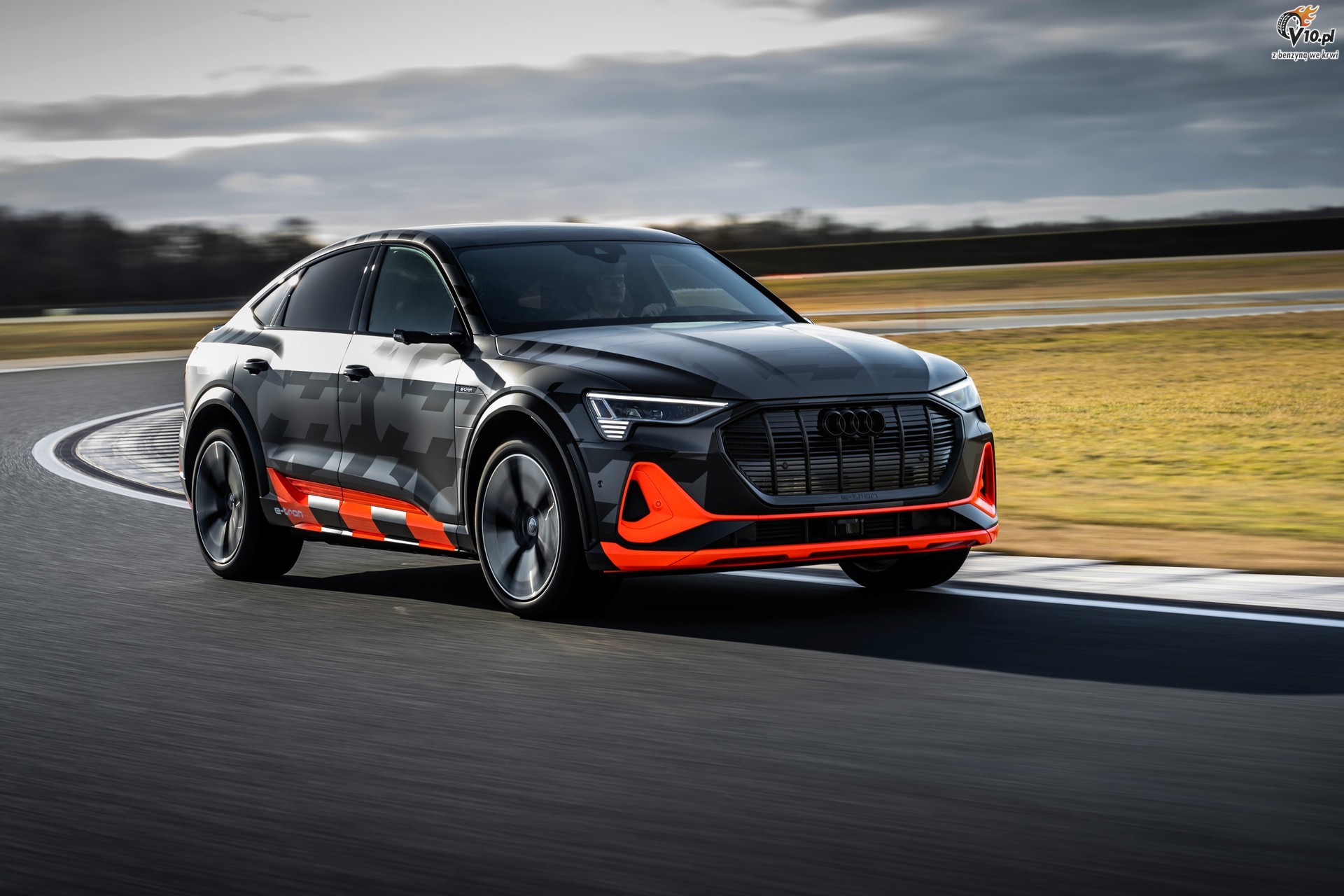 Audi E-Tron S