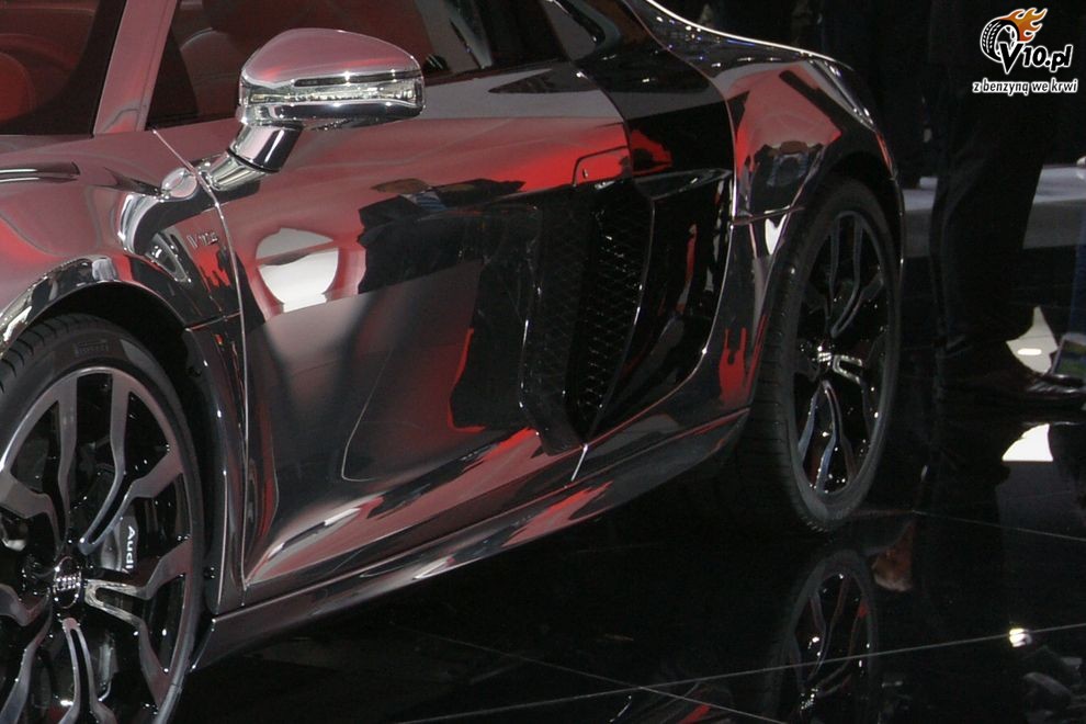 Audi R8 chromowane - Frankfurt Motor Show 2009