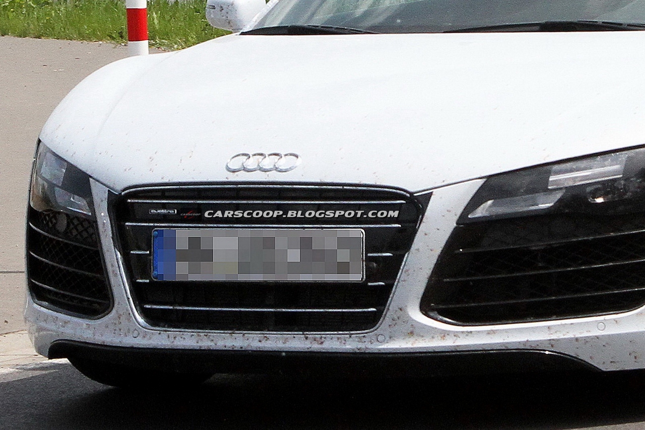 Audi R8 2013