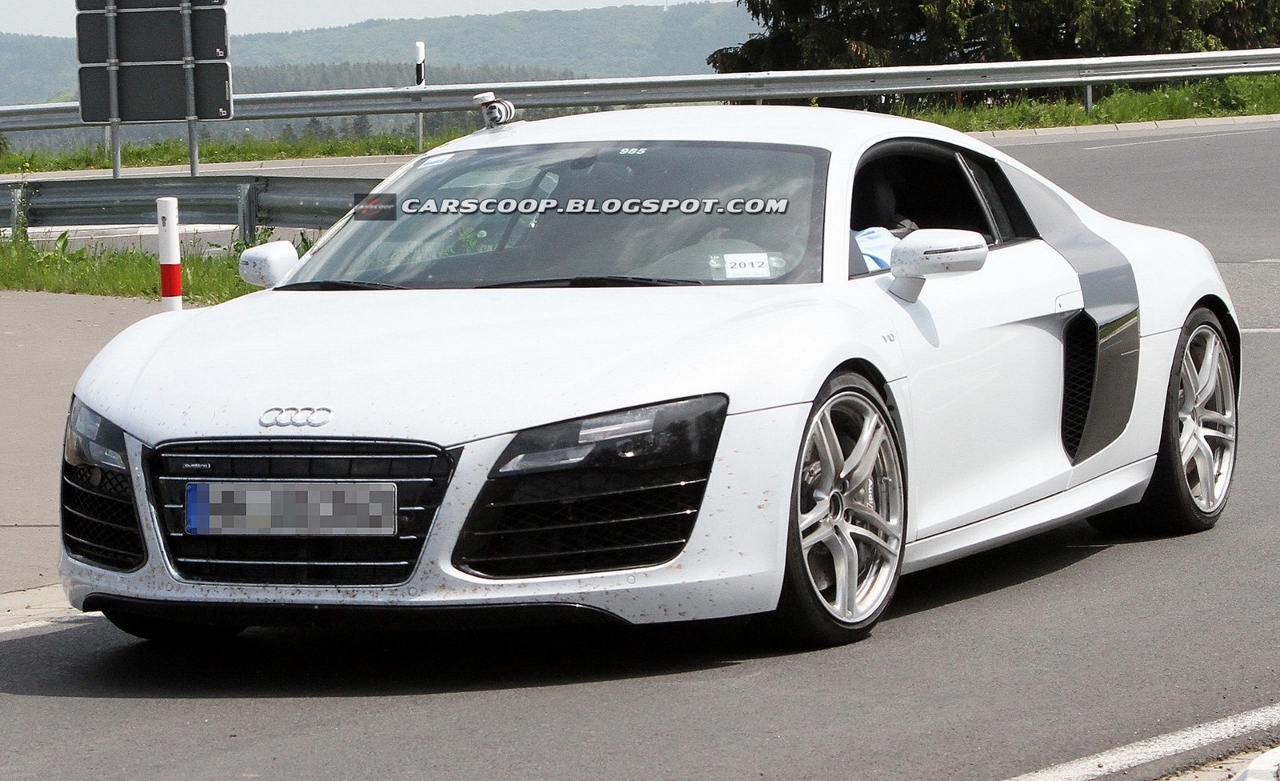 Audi R8 2013
