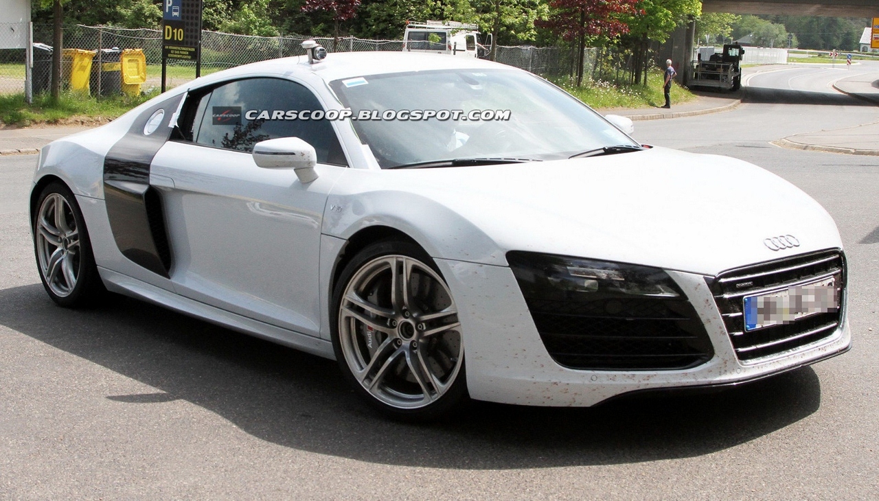 Audi R8 2013