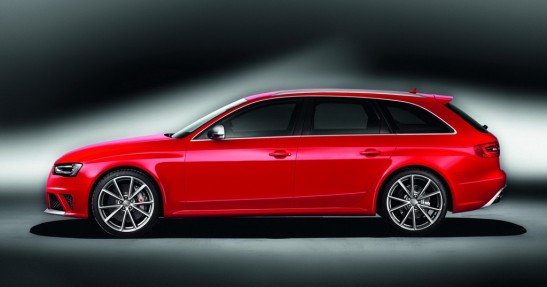 Audi RS4 2013