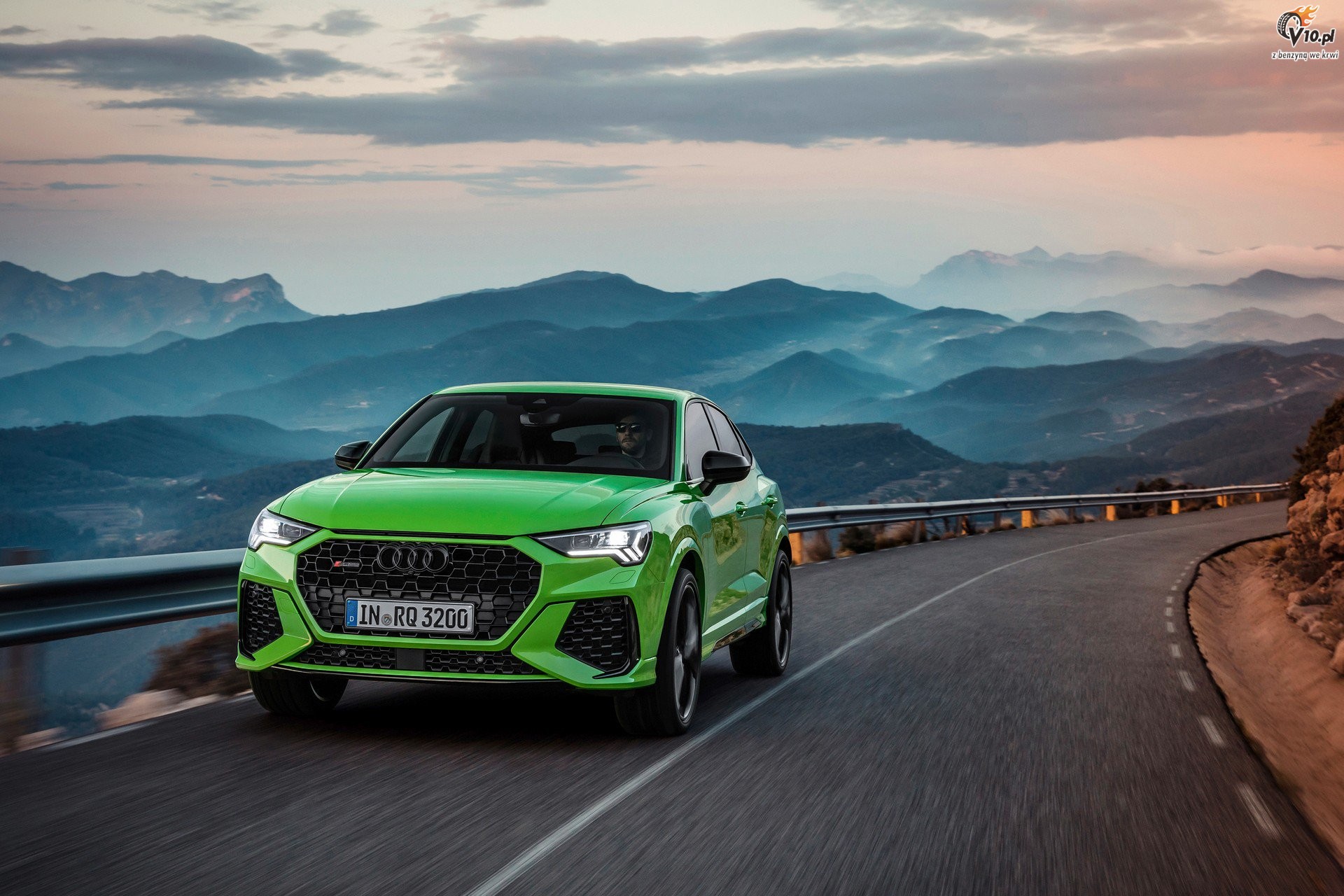 Audi RS Q3 i Audi RS Q3 Sportback