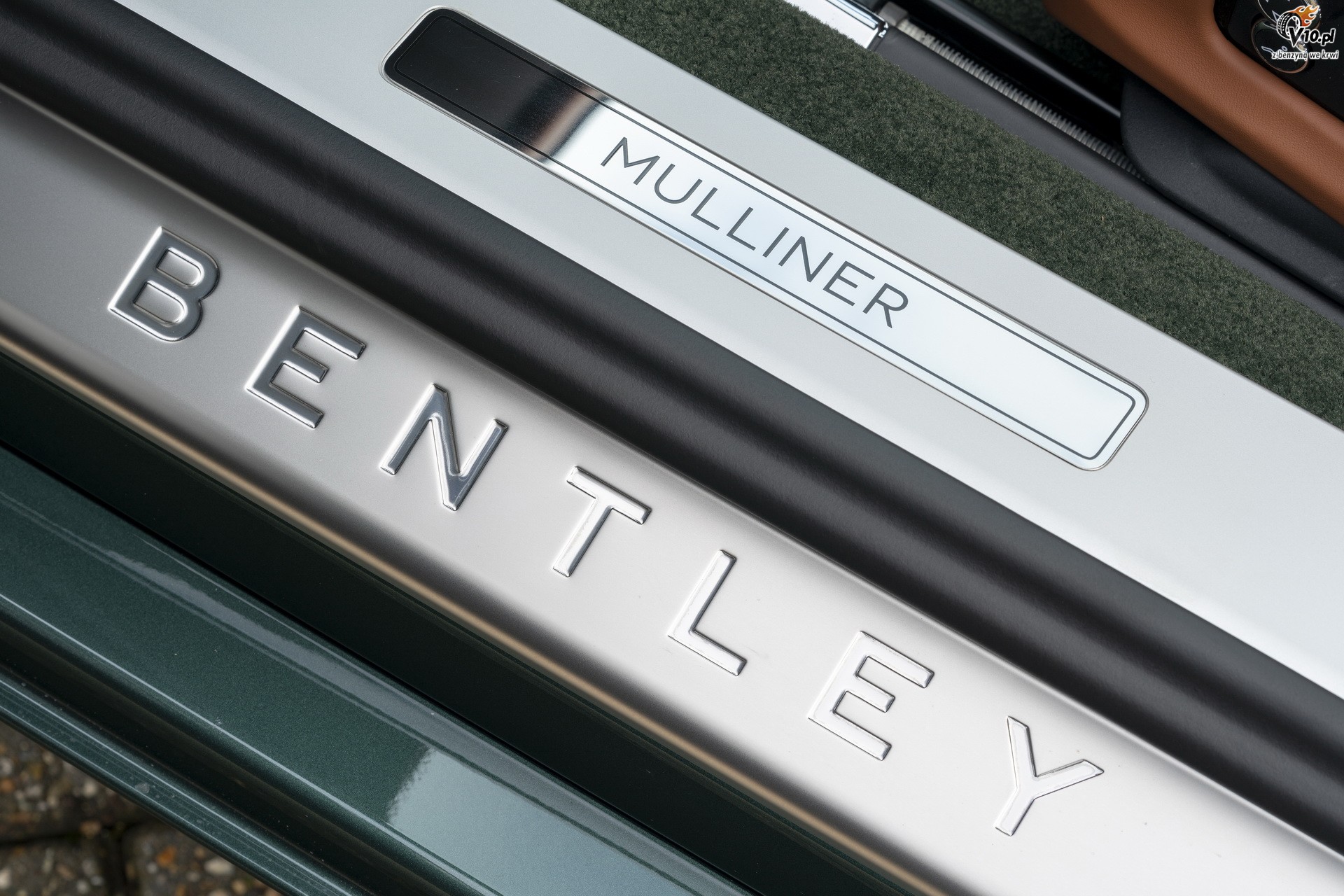 Bentley Continental GT Convertible Equestrian Edition