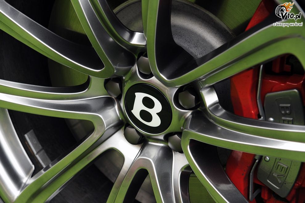 Bentley Continental GTC Speed 80-11 w Monterey