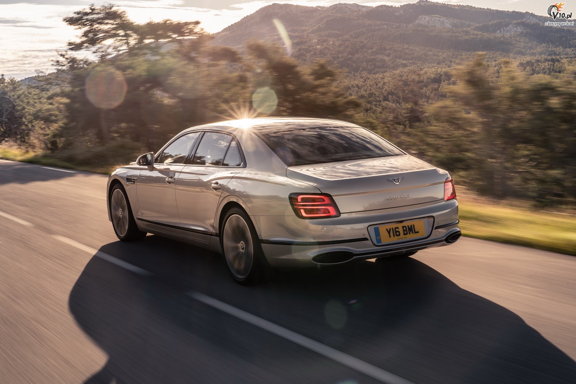 Bentley Flying Spur Blackline