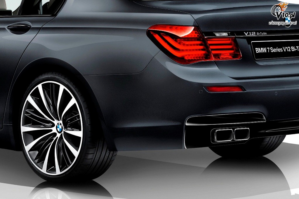 BMW 7 V12 BiTurbo Edition
