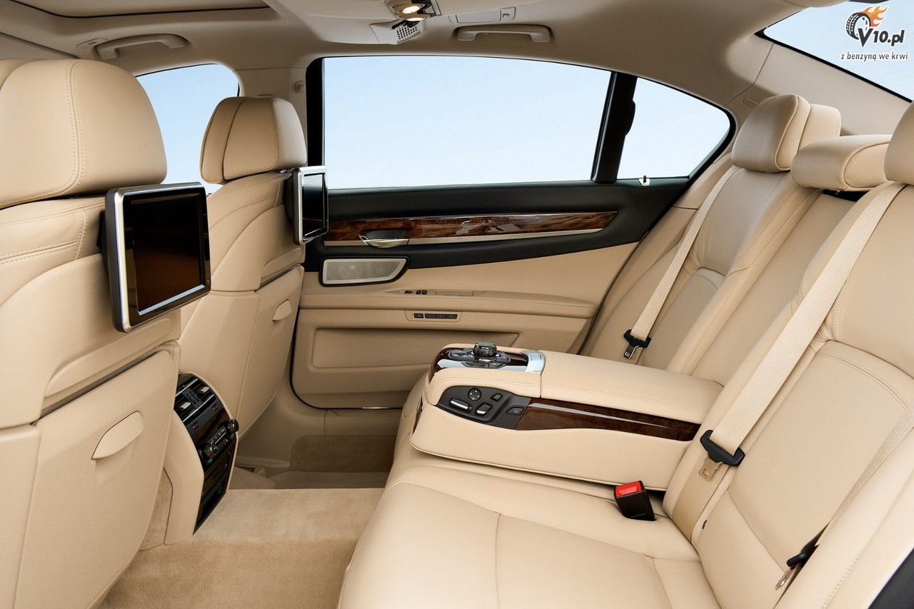 BMW serii 7