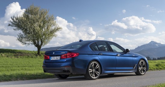 BMW M550i