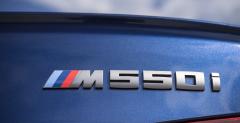 BMW M550i