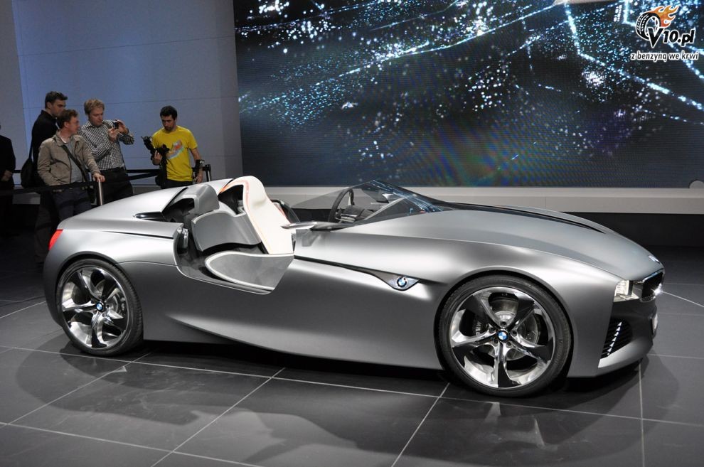 BMW Vision Connected Drive Concept na targach w Genewie