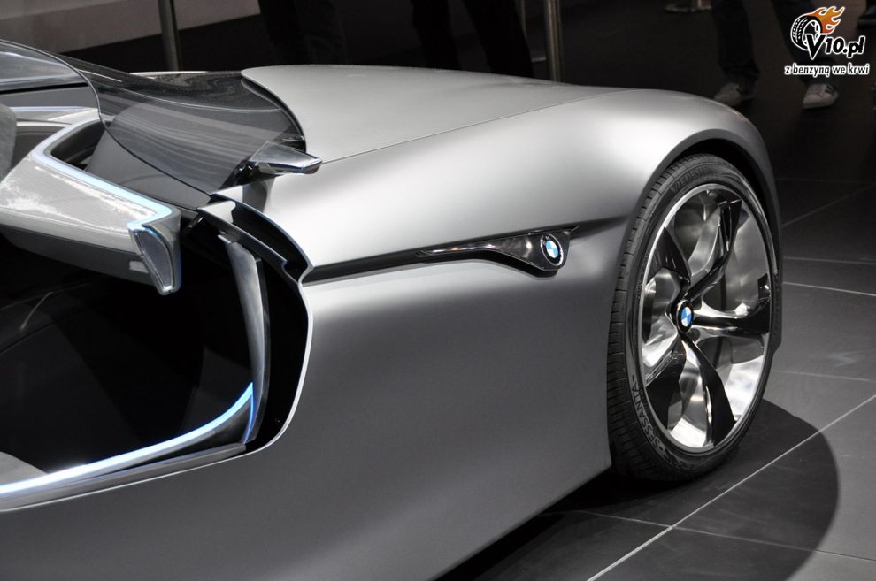 BMW Vision Connected Drive Concept na targach w Genewie