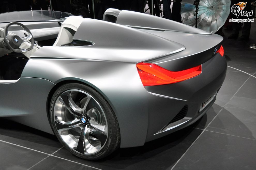 BMW Vision Connected Drive Concept na targach w Genewie