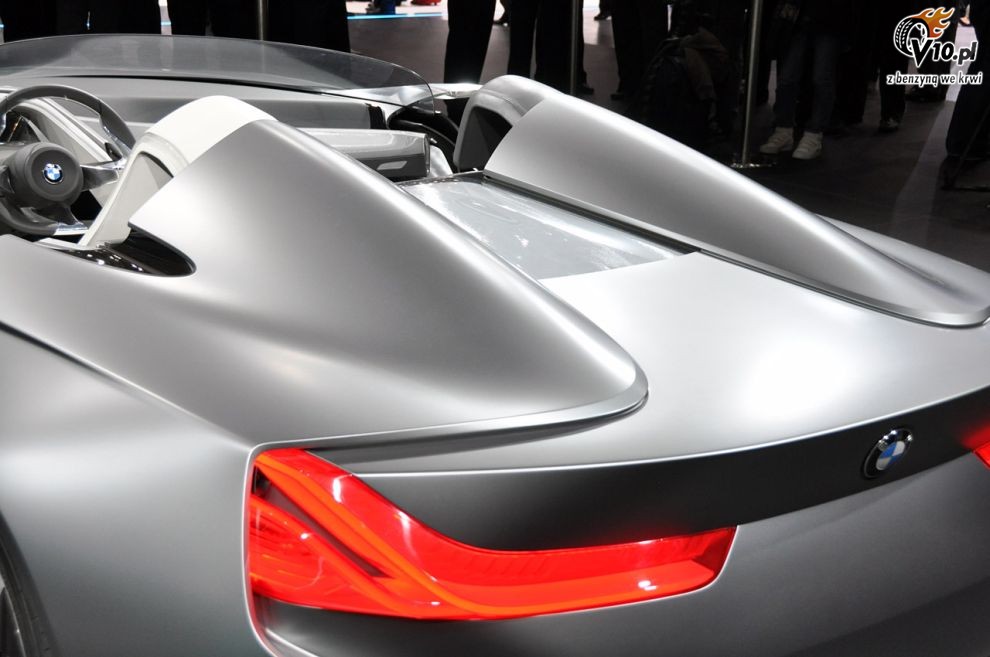 BMW Vision Connected Drive Concept na targach w Genewie
