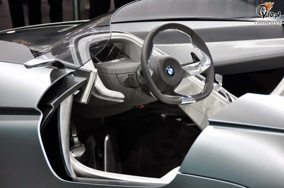 BMW Vision Connected Drive Concept na targach w Genewie