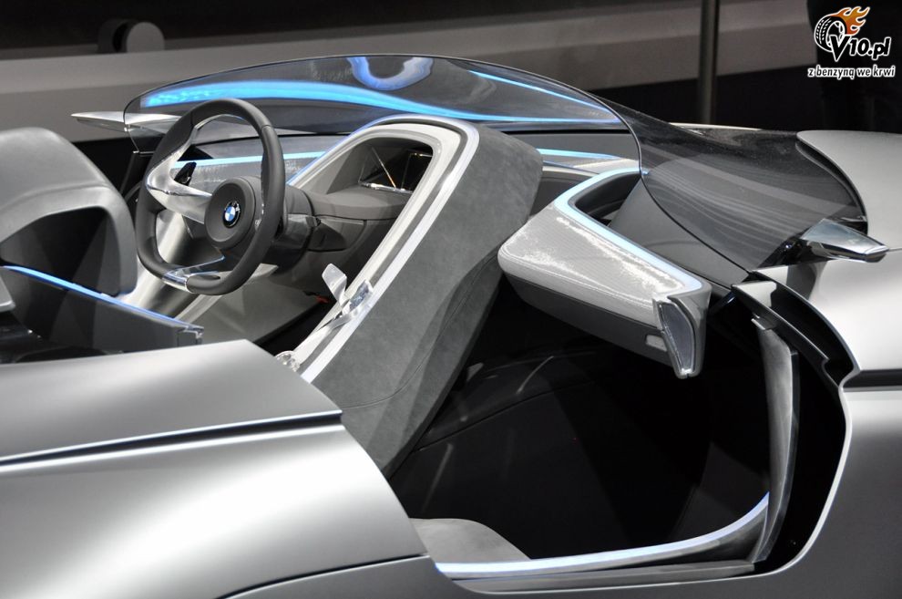 BMW Vision Connected Drive Concept na targach w Genewie