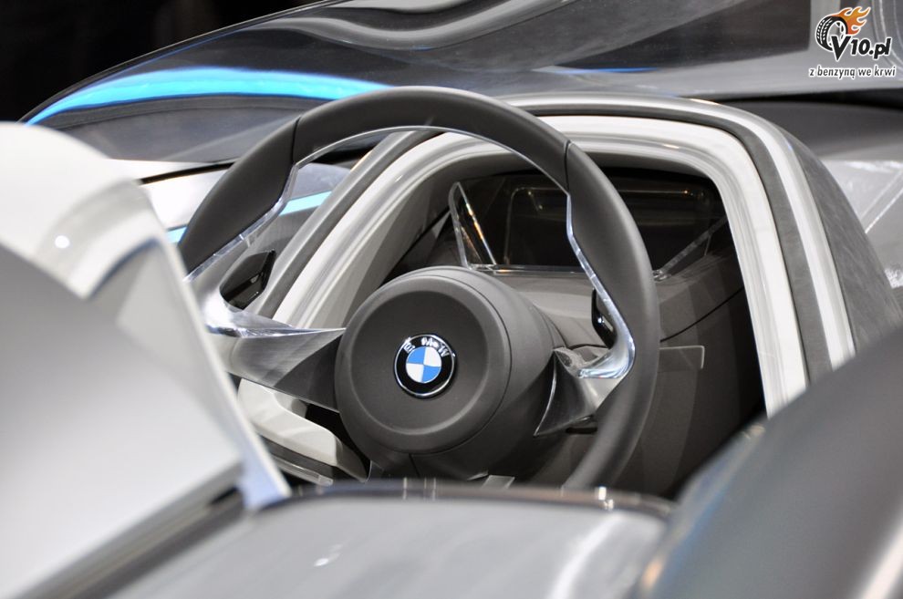 BMW Vision Connected Drive Concept na targach w Genewie