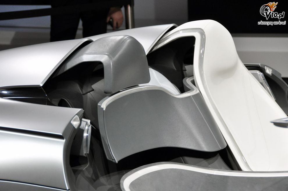 BMW Vision Connected Drive Concept na targach w Genewie