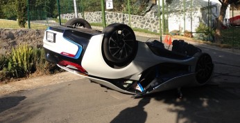 BMW i8 zostało rozbite przez meksykańskiego dziennikarza