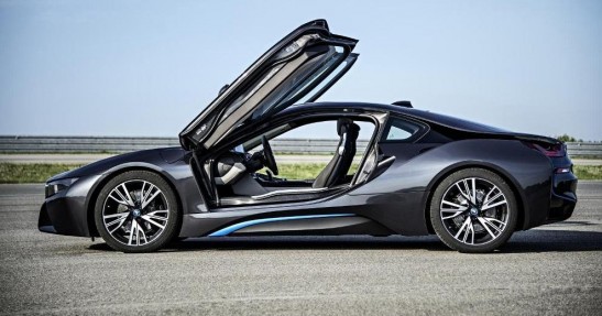 BMW i8