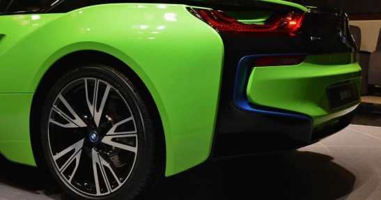 BMW i8 Lime Green