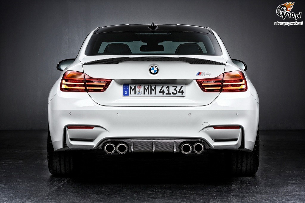 BMW M4 M Performance