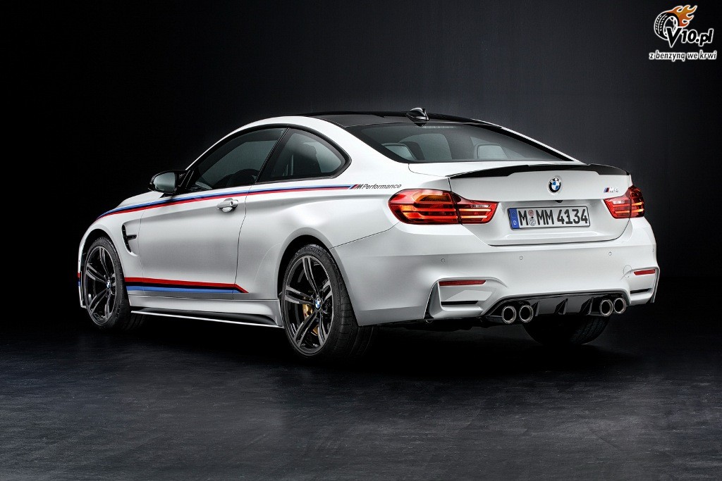 BMW M4 M Performance