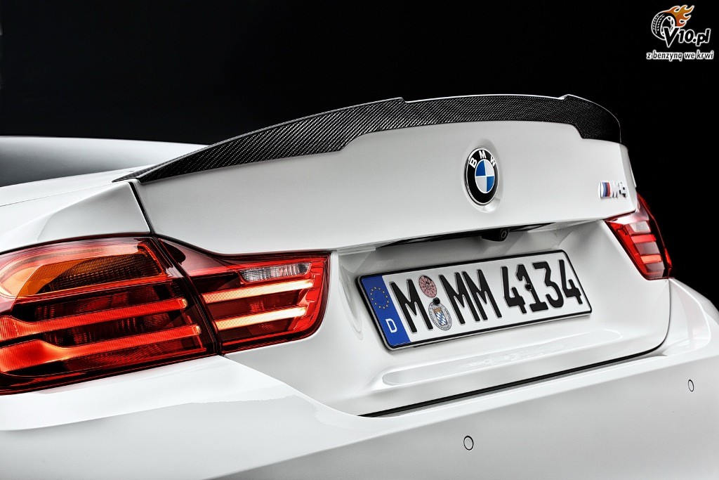 BMW M4 M Performance